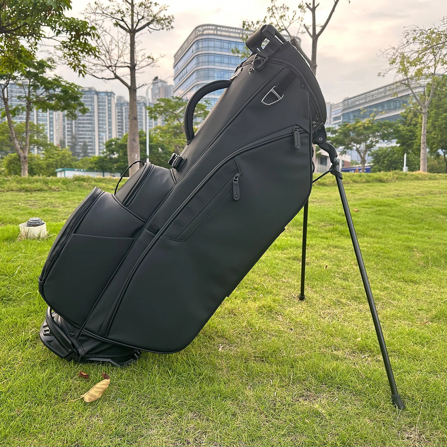 JBoss Golf 6 14 Divider Lightweight Waterproof Pu Leather for Men Premium Custom Golf Bag