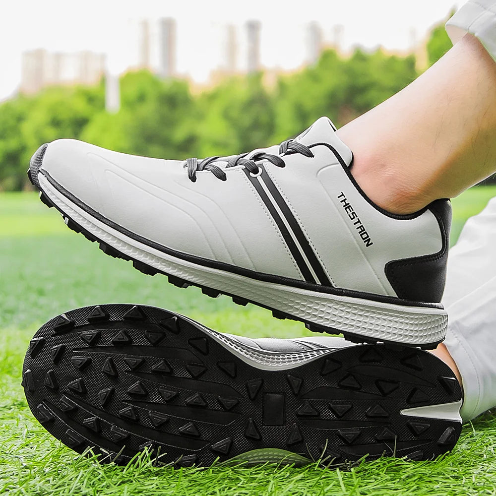 Customized Men's Light Synthetic Leather Golf & Badminton Shoes for Outdoor Sports Training