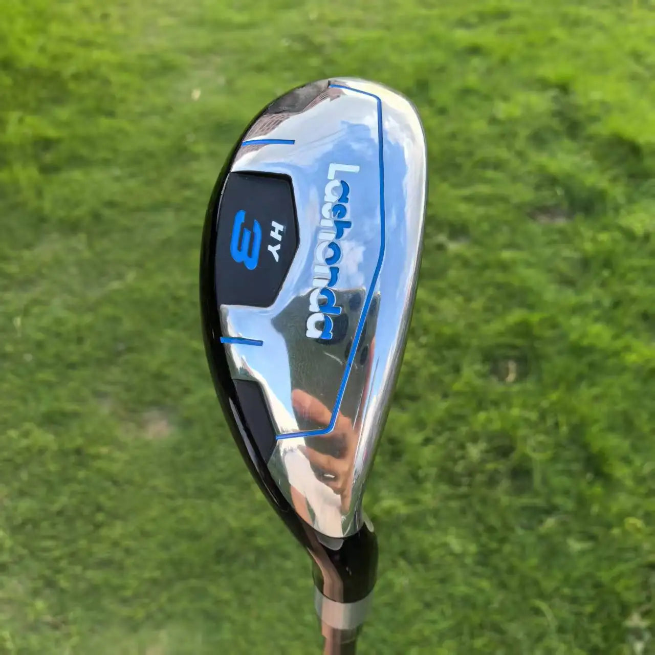 Golf Clubs, Iron Clubs, Fairway Woods, Hybrid Clubs, Carbon Shafts, Clubs in Sizes 2/3/4/5/6/7/8/9/P
