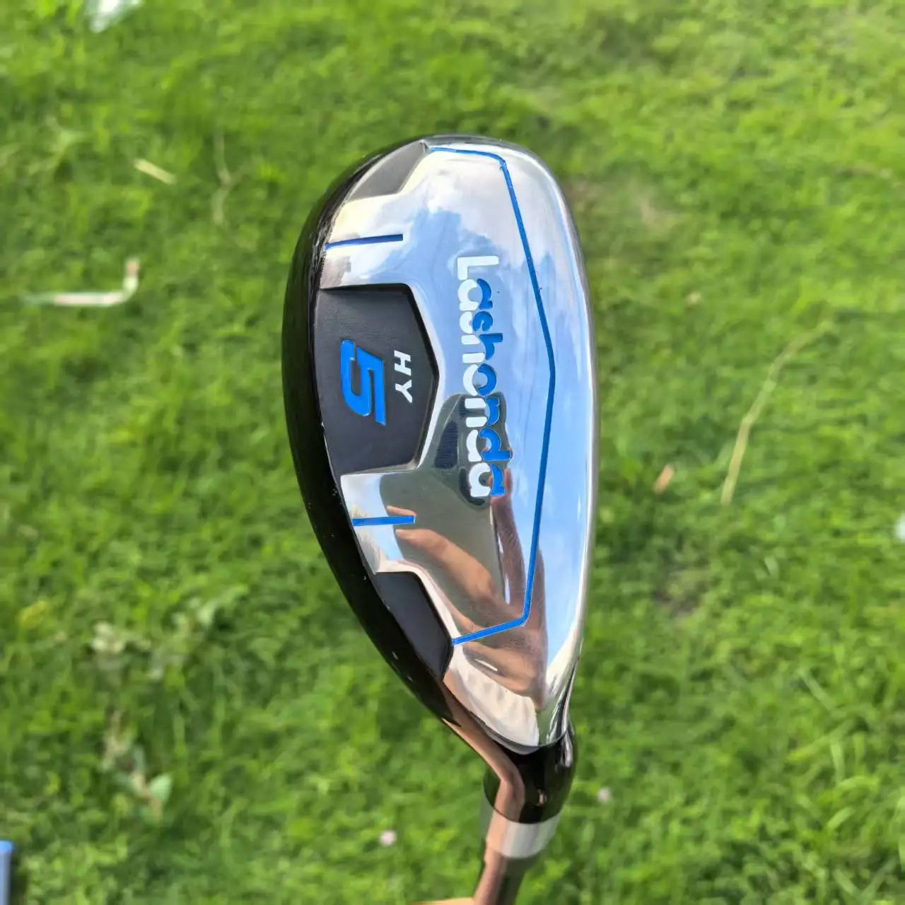 Golf Clubs, Iron Clubs, Fairway Woods, Hybrid Clubs, Carbon Shafts, Clubs in Sizes 2/3/4/5/6/7/8/9/P