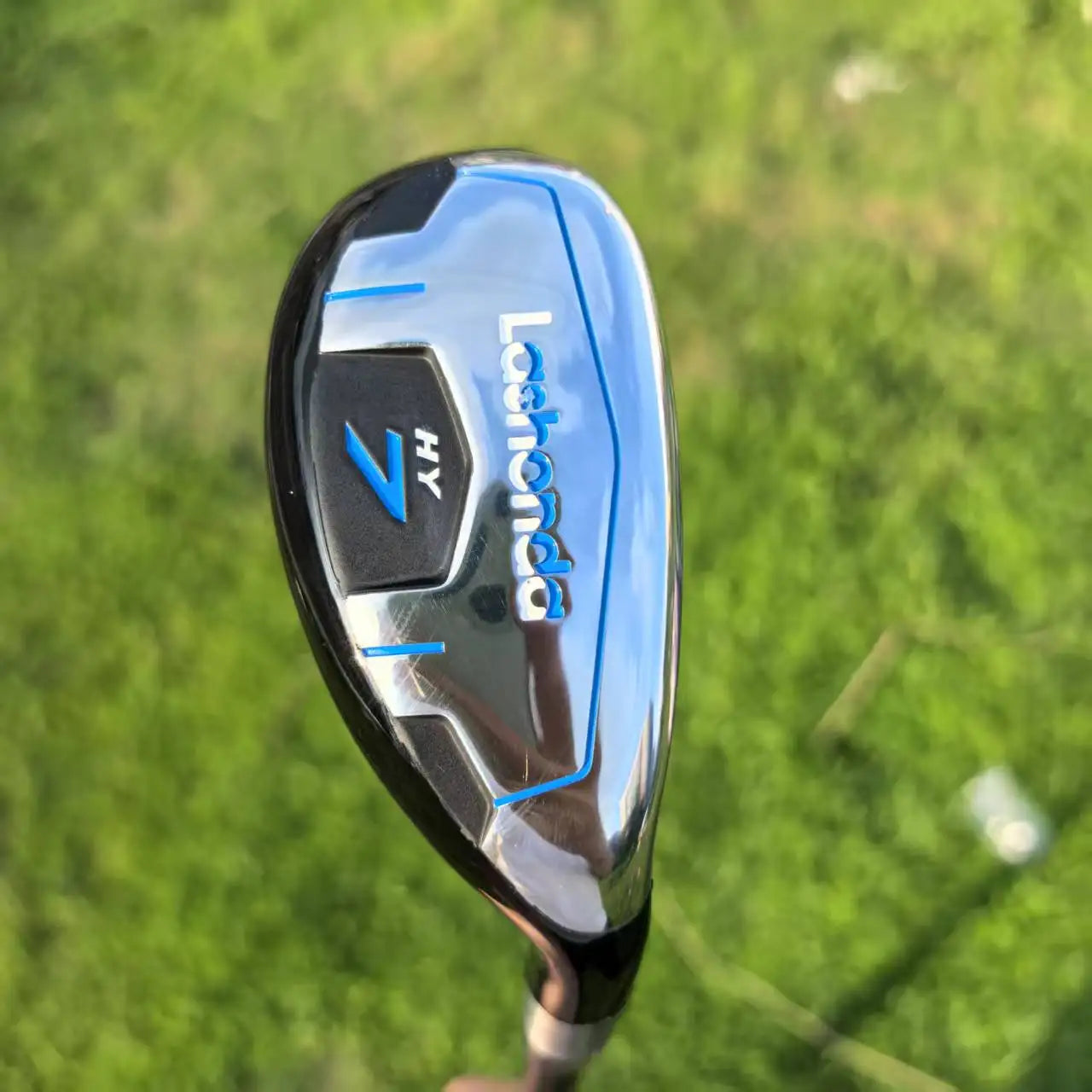 Golf Clubs, Iron Clubs, Fairway Woods, Hybrid Clubs, Carbon Shafts, Clubs in Sizes 2/3/4/5/6/7/8/9/P